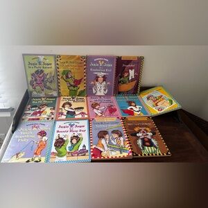 Junie B. Jones Kids Book Set - Assorted Color Covers 13 Books